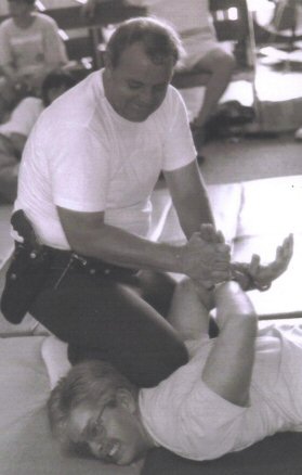 Dave Martin apply an arresting technique.